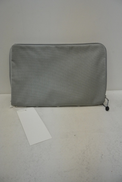 2016 S/S JAMA RICO CLUTCH BAG GREY